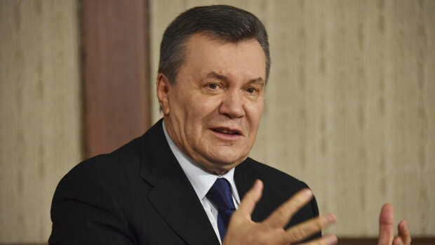 Янукович еще на год останется под санкциями Европейского союза