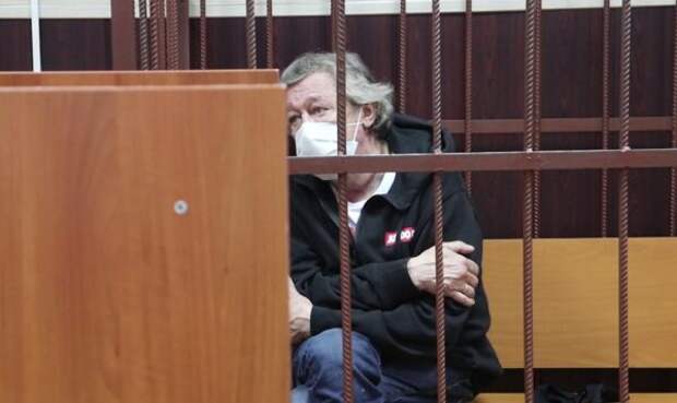 Михаил Ефремов Михаил Ефремов