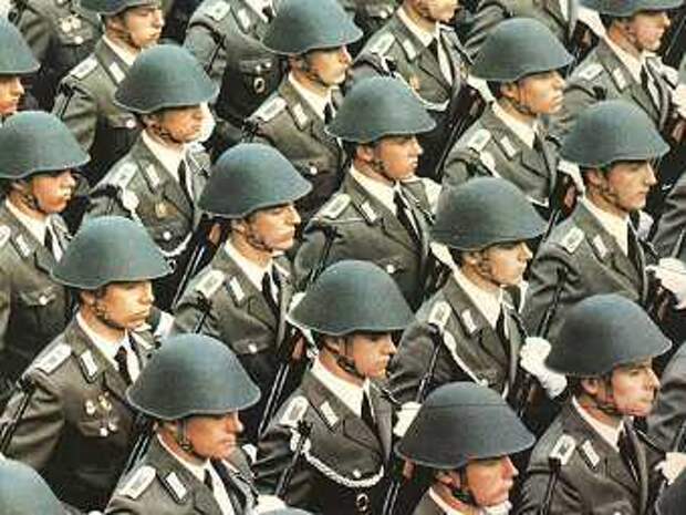 Военнослужащие ННА. Фото с сайта pib-11.de