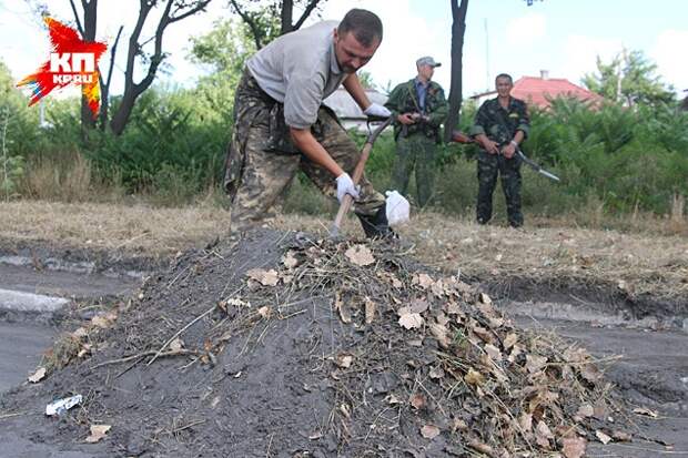 «Люба, не волнуйся, я в плену»