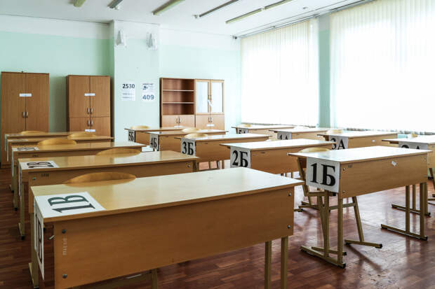 В России предложили изменить подход к домашним заданиям из-за интернета и нейросетей