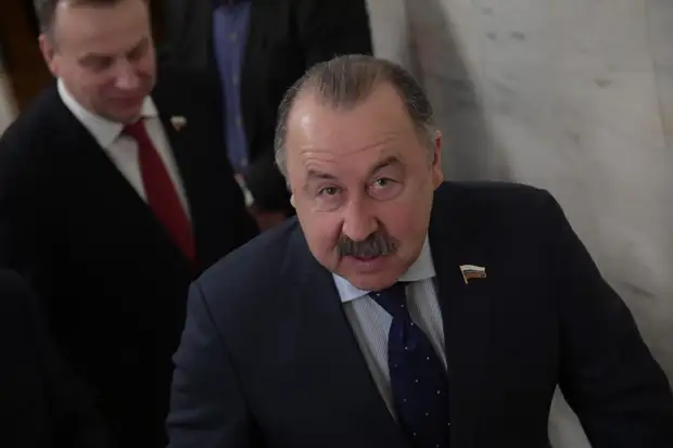 Валерий Газзаев: Если судья не может разобраться в простейшей ситуации, значит, он не должен судить