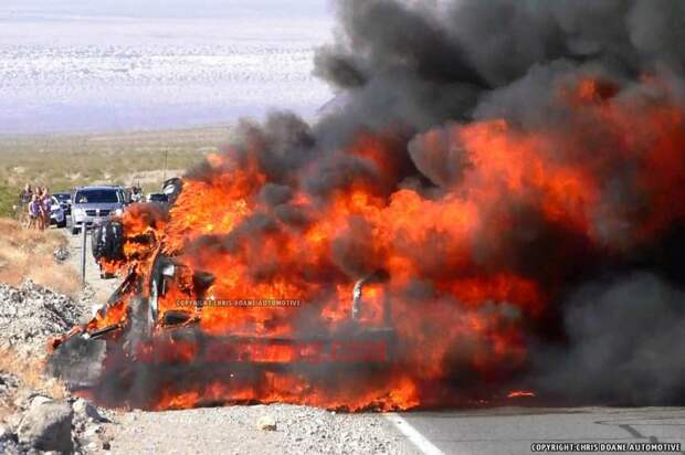Во время тестов полностью сгорел пикап Ford ford, возгорание, пожар, прототип