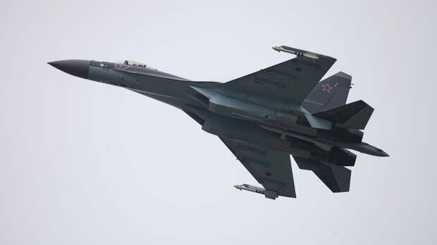 Заслуженный пилот РФ объяснил популярность Су-35 за рубежом