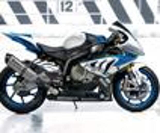 Новые фотографии нового BMW HP4