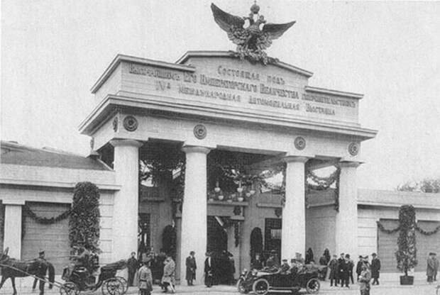 В Петербурге-Петрограде проходили автосалоны в далеких 1907-1925гг. (13 фото)
