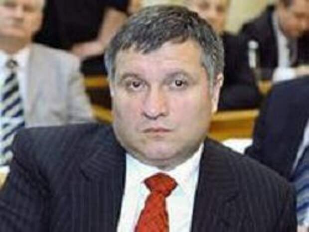 Турчинов и Аваков тайно встретились с командирами батальонов Турчинов и Аваков тайно встретились с командирами батальонов