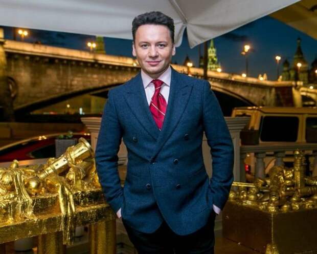 «Для меня все девушки на одно лицо»: Александр Олешко об отношениях и настоящей любви