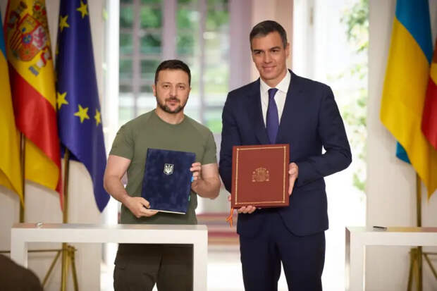 Испанский премьер не поддержал идею Зеленского использовать оружие НАТО для ударов по России