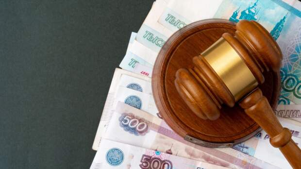 Виновник смертельного ДТП в Салехарде отработает приговор за два года