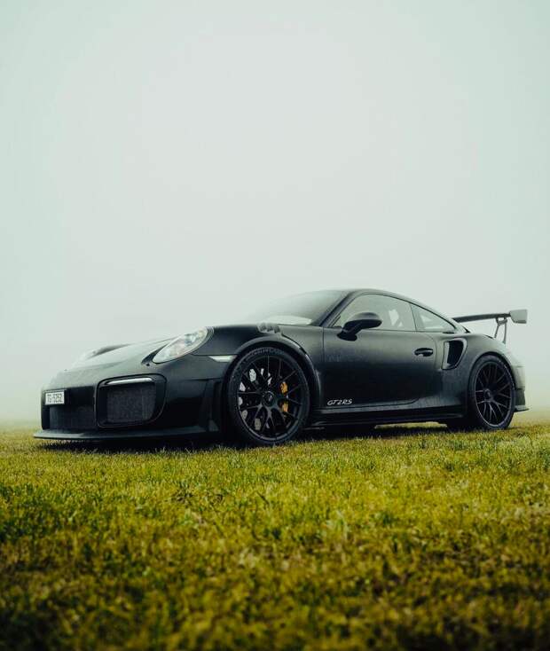 Porsche 911 GT2 RS 19 млн. ₽, на что способна эта машина?