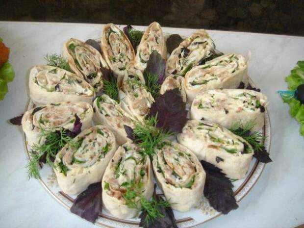 20 самых вкусных начинок для рулета из лаваша