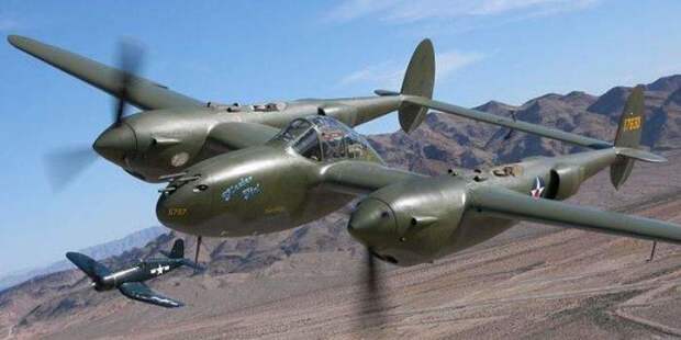 Американский истребитель Р-38.