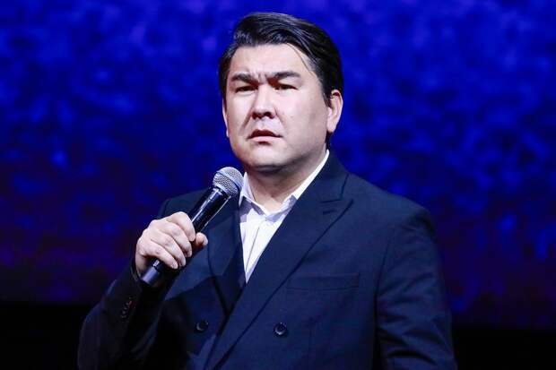 Известный российский юморист ответил на сравнение с Ургантом