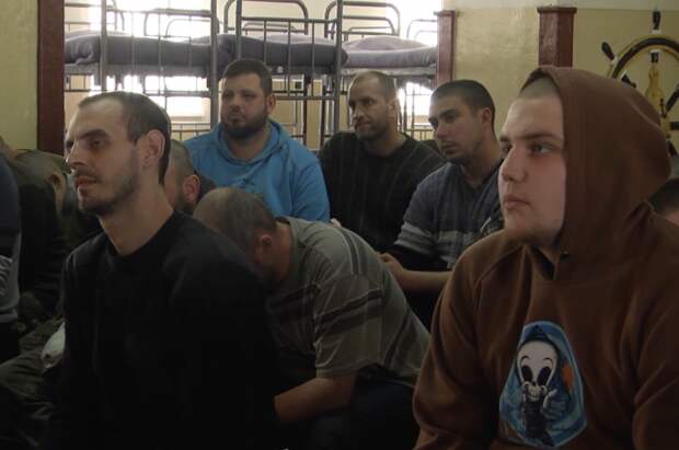 Пленные боевики с «Азовстали» рассказали об условиях своего содержания