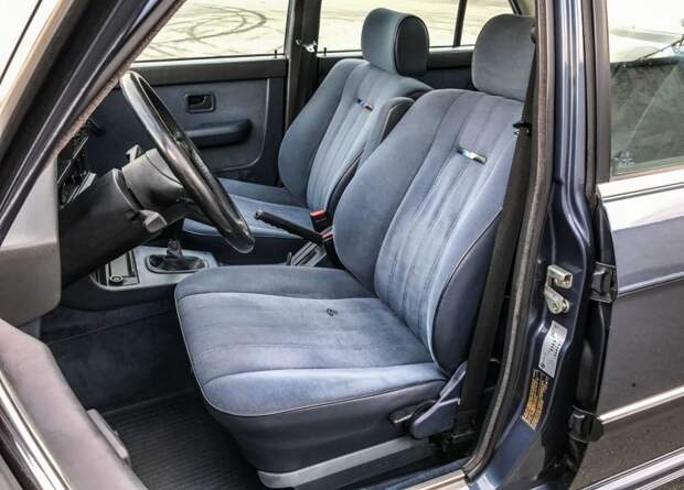 Эх, сюда бы оригинальные Recaro… bmw, авто, автомобли, обзор, ретро авто, седан, тест-драйв, янгтаймер