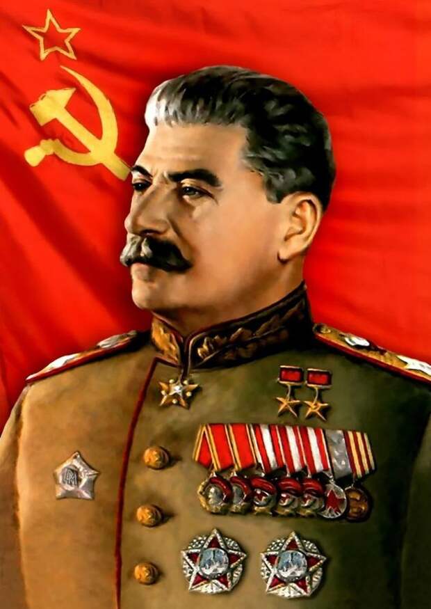 Генералиссимус Сталин: как он им "невольно" стал