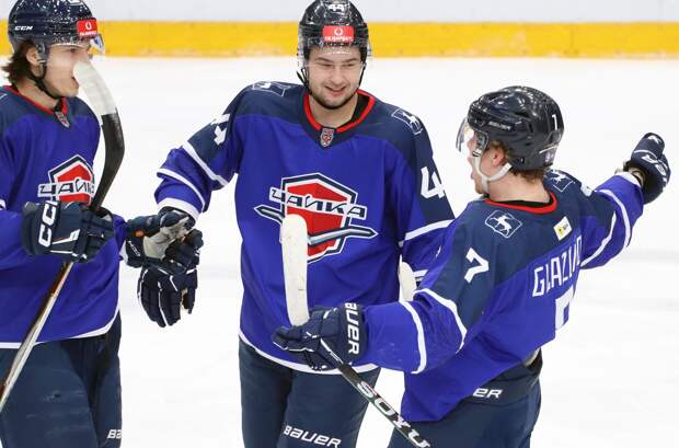 «Чайка» по буллитам одолела «Спутник» из Альметьевска