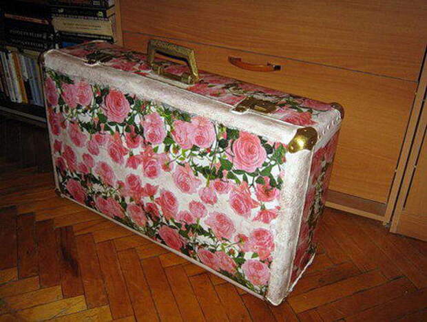 Идеи использования старых чемоданов в дизайне.