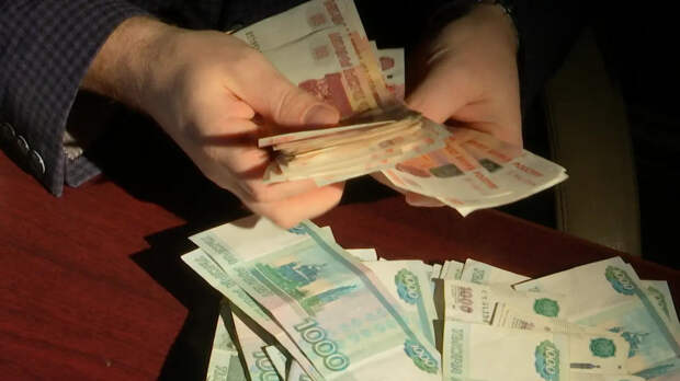 Москвичка отдала "коллегам из мессенджера" 1,4 миллиона рублей