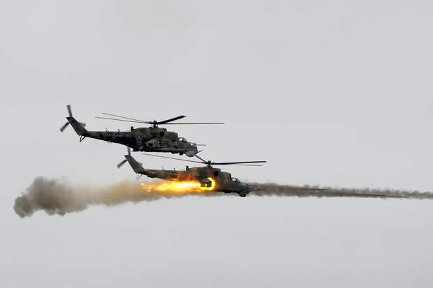 Сокрушительная «карусель»: «Крокодилы» ВКС России в Сирии показали мастерство воздушного боя