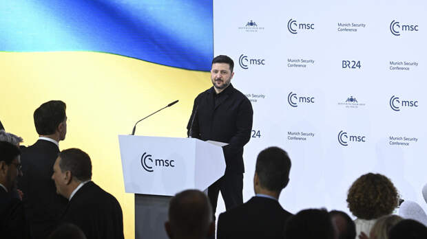 Депутат Рады Гончаренко: люди массово покинули выступление Зеленского в Мюнхене