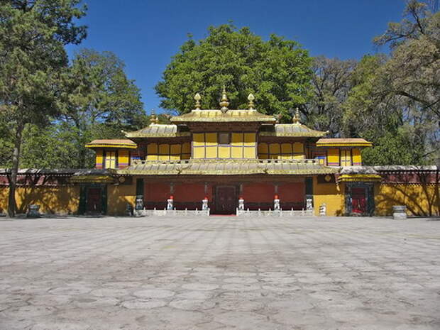 Дворцовый комплекс Норбулинка, Лхаса. Тибет