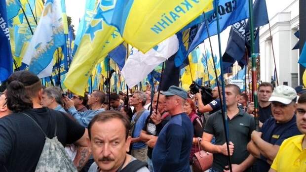 Попытки остановить беспредел: на Украине проходят митинг против повышения цен на газ