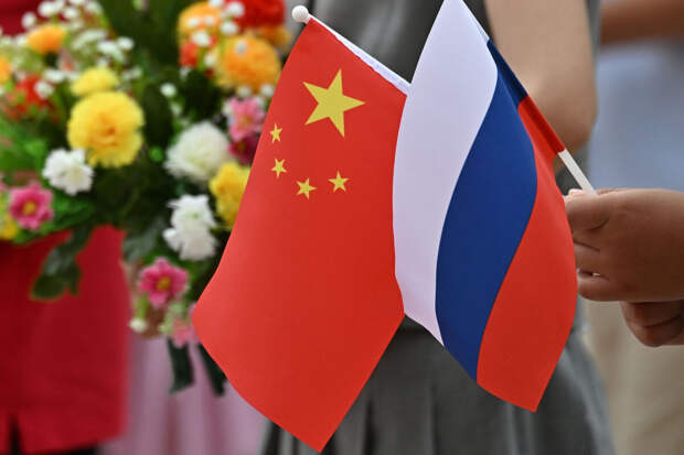 Минфин США требует от ЕС разрыва деловых связей с Китаем за поставки ОПК РФ