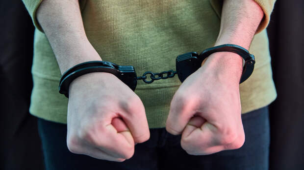 Проиграл в онлайн-казино: мужчина украл у отца восемь миллионов рублей