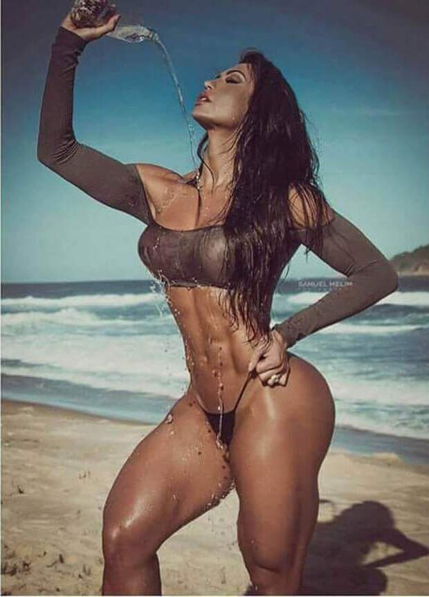 Фитнес модель Gracyanne Barbosa