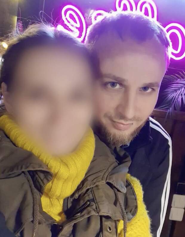 Наталья теперь запрещает показывать свое лицо в эфире
