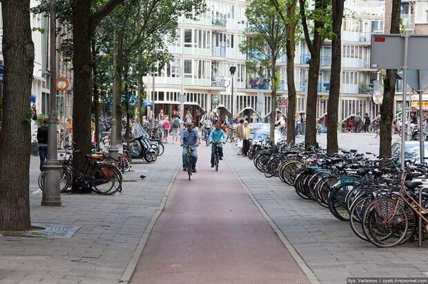 amsterdam-bicycles-18[2]