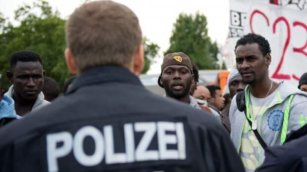В Мюнхене задержан мужчина, который пресек домогательства беженца к дочери Новости+, Германия, Мигранты, Мюнхен, Дочь, Отец, Полиция, Негатив