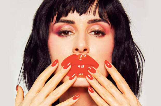 Патчи для губ, хайлайтер с золотом, скраб с вишней и другие бьюти-новинки