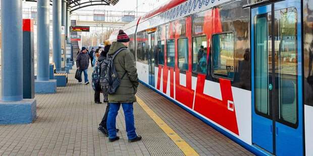 Пассажиры по достоинству оценили комфорт МЦД в новогоднюю ночь. Фото: mos.ru