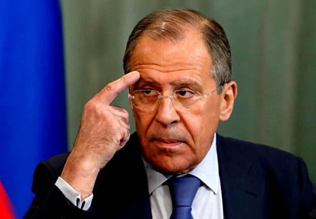 Россия готова отказаться от диалога с ЕС и США. Запад сдает назад.