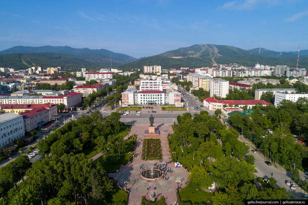 Южно-Сахалинск с высоты — город с японским наследием