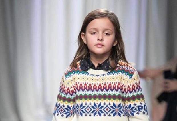 Настроение — Василиса: дочери Басты приняли участие в модном показе