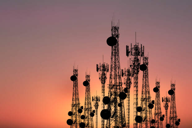 Взрывы в Тегеране: США и Израиль поразили здание гостелерадиокомпании