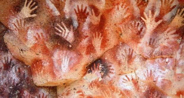 Наскальные рисунки, которых больше нет нигде в мире: пещера рук в Аргентине 