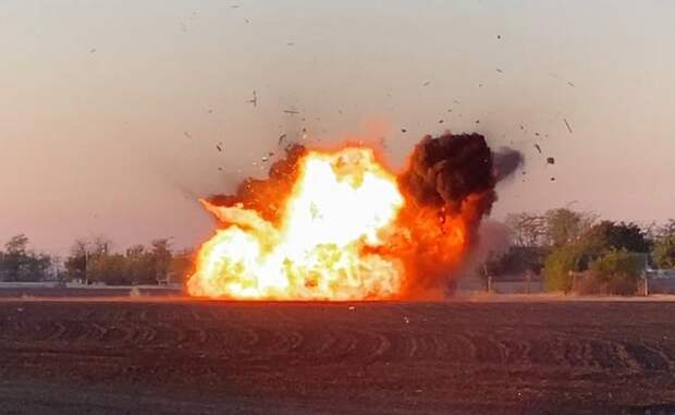 Бойня под Полтавой: Новейший дрон БМ-70 спалил пятый F-16 ВСУ, а заодно и Су-27