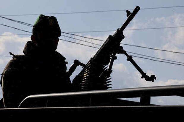 МВД Сирии: бойцы спецназа преследуют банду боевиков в окрестностях Латакии