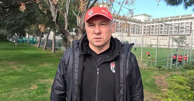 Главный тренер "Химок" Талалаев покинул команду после перехода в РПЛ из-за разногласий по трансферам