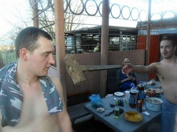 совсем не смешно