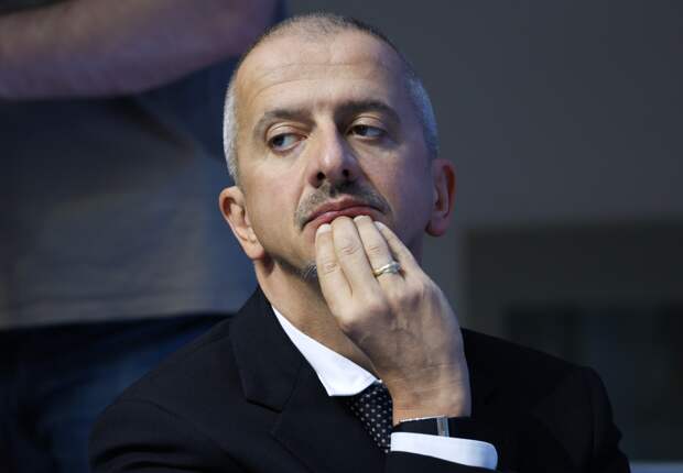 В Школе-студии МХАТ выступили против Богомолова