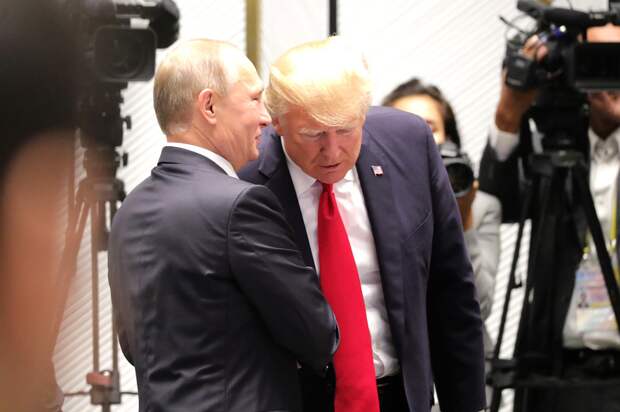 В кулуарах саммита АТЭС с Трампом, 11.11.17.png В кулуарах саммита АТЭС с Трампом, 11.11.17.png