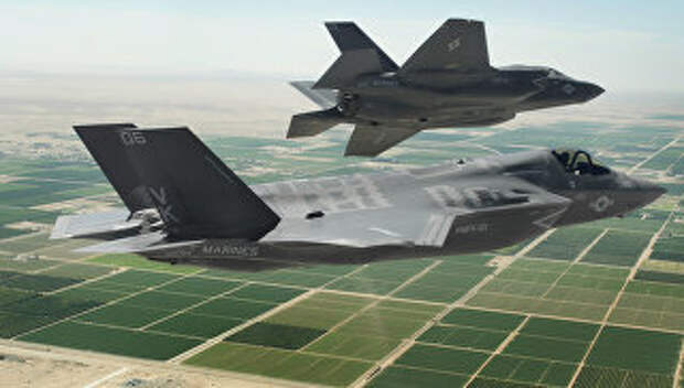 Американские истребители-бомбардировщики пятого поколения F-35 Lightning II Американские истребители-бомбардировщики пятого поколения F-35 Lightning II