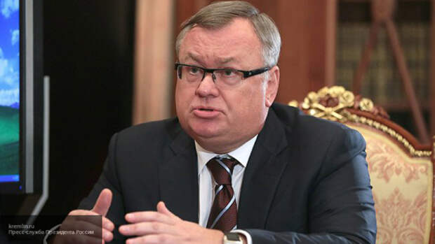 Глава ВТБ об угрозе блокировки долларовых операций: вклады выдадут в другой валюте