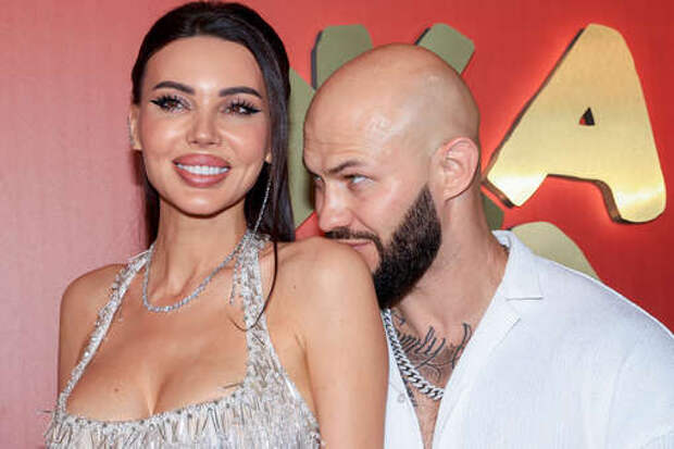 Модель Оксана Самойлова заявила, что Джиган не воспринял всерьез ее желание развестись